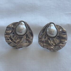 Massimo Dutti Silver and White Pearl Earrings
